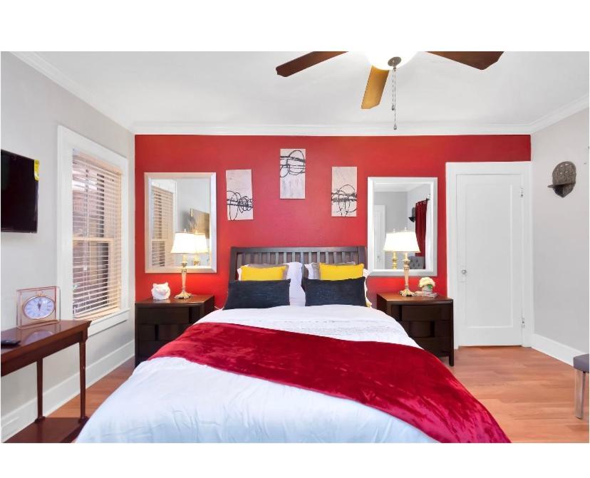Cozy Downtown Studio By Toyota Center ヒューストン エクステリア 写真